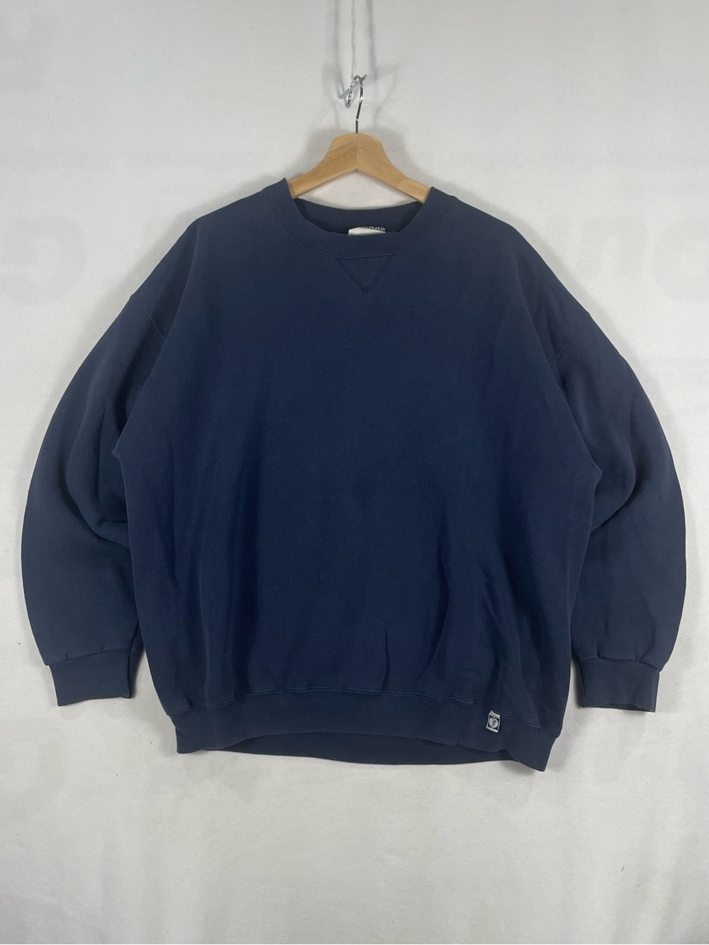 Vintage Discus Athletic Navy Blank Sweatshirt Crewneck Faded Tag Fits XL 24 x 26